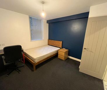 2 bedroom house share to rent - Photo 2