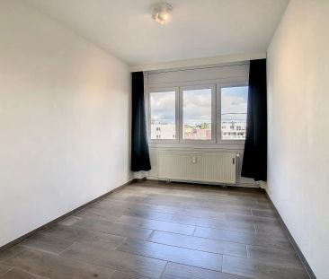 Gerenoveerd appartement met 2 slaapkamers en terras en garagebox - ... - Foto 3