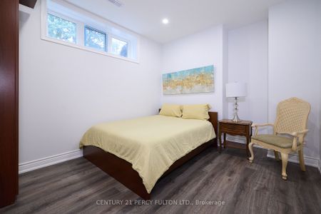 Detached Home For Lease | C8118280 - Photo 3