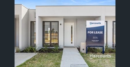 Spacious 3-Bedroom Home with Modern Amenities in Wollert - Photo 5