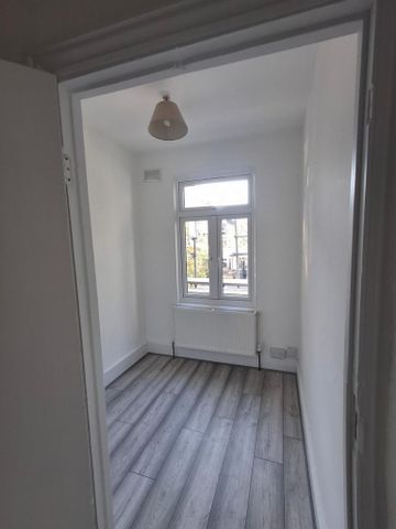 3 bedroom house to rent - Photo 2