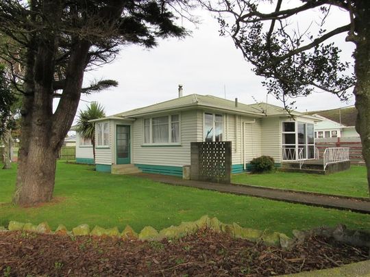 26 McGuire Street,Hawera - Photo 1