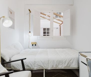 Carrer de Ramiro de Maeztu, Valencia, Valencian Community 46022 - Photo 2