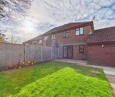 Stevenson Drive, Binfield, Berkshire, RG42 - Photo 1