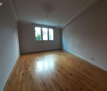 Pour visiter, appeler le 02.23.55.91.17 Situé en centre ville, ce g... - Photo 4