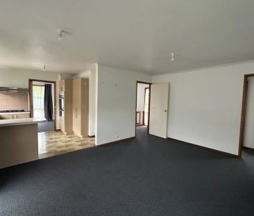 Great Family Home in a Convenient Location - Photo 4