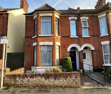 1 bedroom in a house share to rent - Photo 6