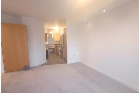 2 bed flat for rent in Granton - Photo 2