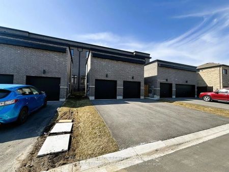 225 Webb Street #BASEMENT - Photo 2