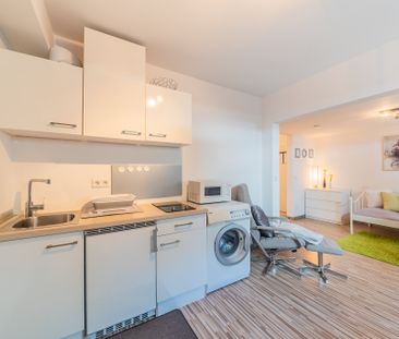 City-Residence: Schöne 1-Zi.-Souterrain-Wohnung in ruhiger Lage nah... - Photo 1