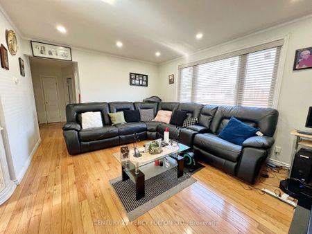For Lease - 107 Seminole Avenue Unit# Main, Toronto, Ontario - Photo 2