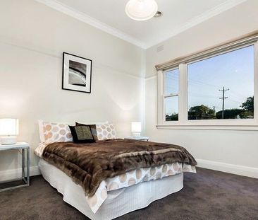 37 Eton Rd Belmont - Photo 2