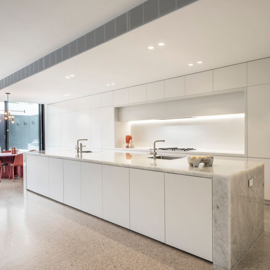 75B Allison Rd, Elsternwick - Photo 1