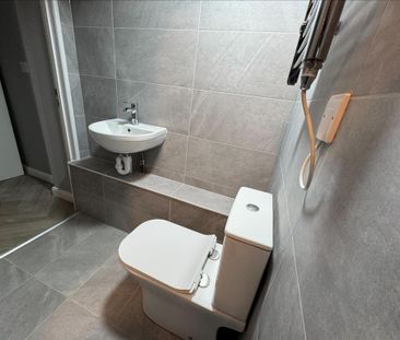 Studio to rent - Photo 6