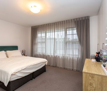 Lovely renovated 2-bedroom home in Beckenham! - Photo 6