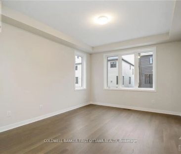 71 KINDRED ROW - Photo 1