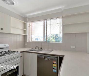 24 Thorndon Crescent, Paradise SA, Belconnen - Photo 5