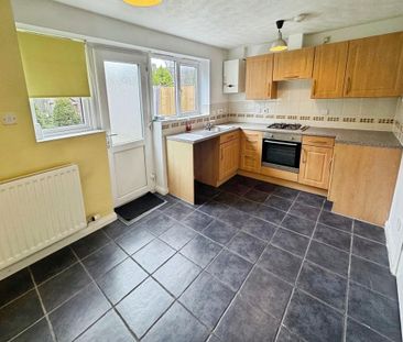 2 bedroom terraced house to rent - Photo 6
