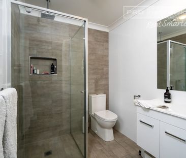 4 Pooginook Pl, Bourkelands, NSW 2650 - Photo 6