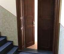 Zentrale Lage - wohnen im sanierten Jugendstilhaus! Fußbodenheizung... - Photo 3