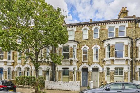 2 bedroom maisonette to rent - Photo 3