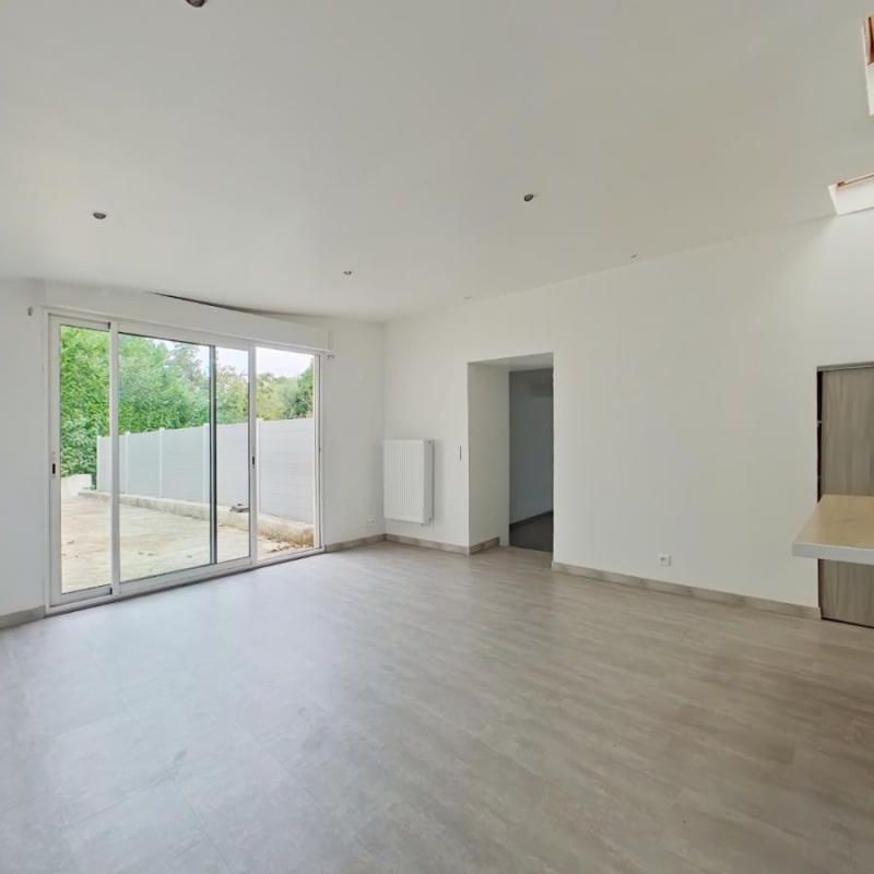 Location Appartement 4 pièces 83m² POITIERS 86000 - Photo 1