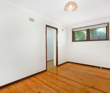18 Wanawong Drive, Thornleigh NSW 2120 - House For Rent | Domain - Photo 3