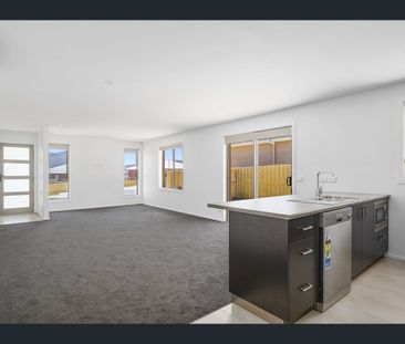 48 Athena Drive, Risdon Vale, Tas 7016 - Photo 1