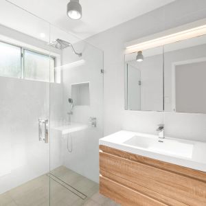 Spacious Apartment Living in a Quiet Coorparoo Pocket - Photo 3