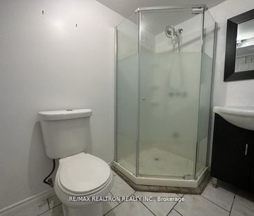 For Lease - 713 Sunnypoint Drive Unit# Lower Level, Newmarket, Ontario - Photo 5