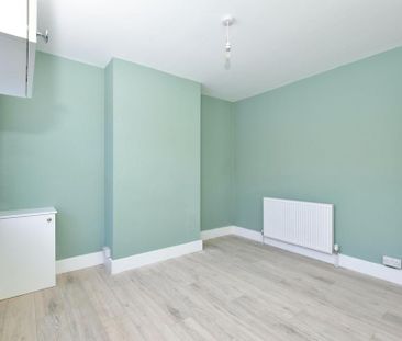 2 bedroom house to rent - Photo 3
