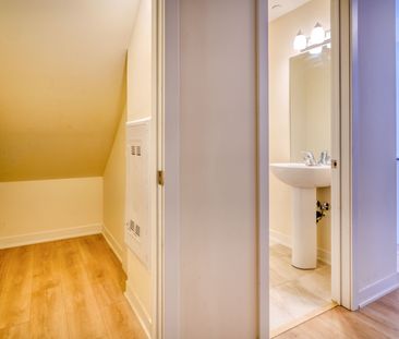 For Lease - 1695 Dersan Street Unit# 324, Pickering, Ontario - Photo 2