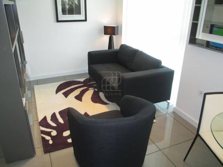 Studio to rent - Photo 2