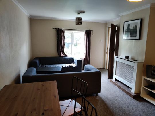 4 bedroom House - Willow Way, Hatfield - Photo 1