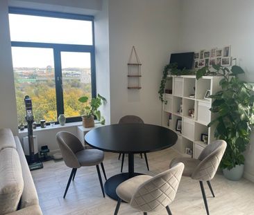 Room in a Shared Flat, Block F, LS10 - Photo 3