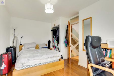 3 bedroom maisonette to rent - Photo 5