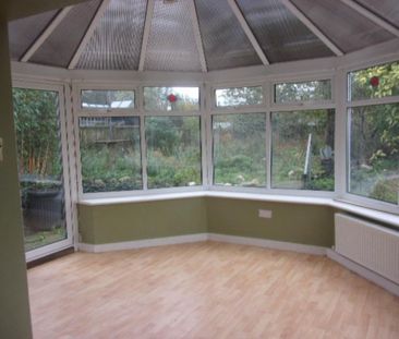 2 bedroom semi-detached house to rent - Photo 1