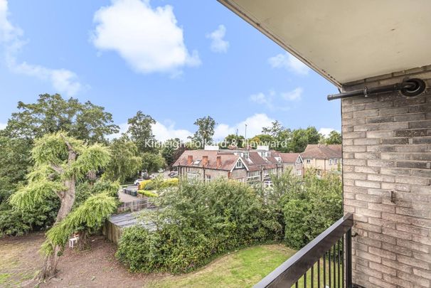 Ashbourne Close, London N12 - Photo 1