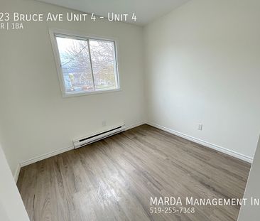 NEWLY RENOVATED 2 BED/1 BATH APARTMENT! - Photo 1