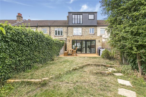 Warwick Road, Anerley, London, SE20 7YN - Photo 1
