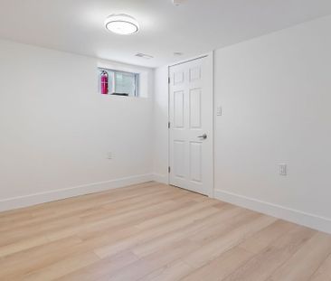 For Lease - 206 Queen Street Unit# Lower, Mississauga, Ontario - Photo 2