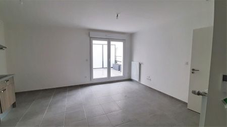 location Appartement T2 DE 39.78m² À NANTES - Photo 2