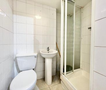 Studio to rent - Photo 6