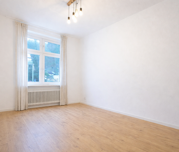Schöne ca. 57 m² große 2-Zimmer-Wohnung mit Balkon & modernen Tages... - Photo 1