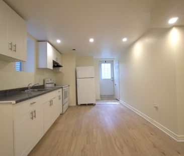 For Lease - 521 Yates Drive, Milton, Ontario - Photo 1