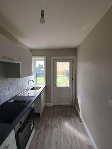 Middletune Avenue, Sittingbourne, ME10 - Photo 2