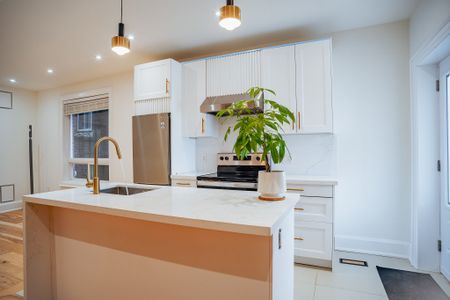 For Lease - 39 Sellers Avenue, Toronto, Ontario - Photo 4