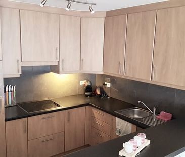 Appartement te huur - Foto 1