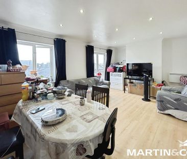 2 bedroom apartment to rent - Photo 3