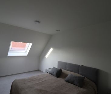 BEN-woning met 3 slaapkamers, terras met tuin, tuinberging en autos... - Foto 5